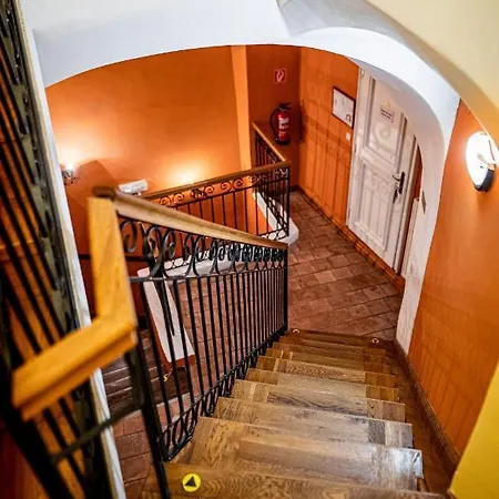 Casa de hóspedes Cosmopolitan Ii.