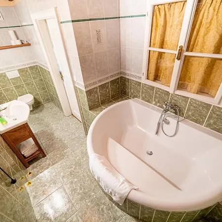 Guest house Cosmopolitan Ii. Banska Stiavnica