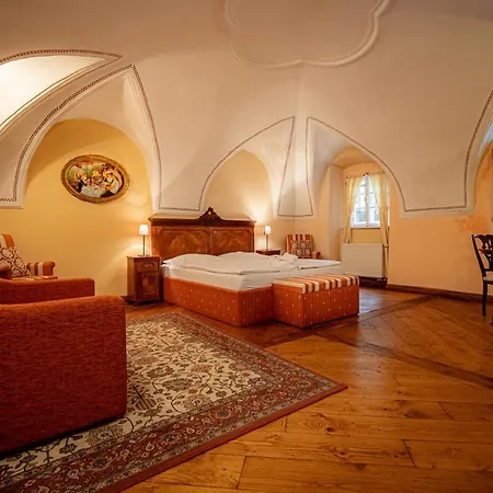 Cosmopolitan Ii. Guest house