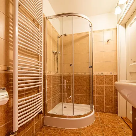 Guest house Cosmopolitan Ii. Banska Stiavnica