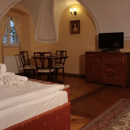 Cosmopolitan Ii. Banská Štiavnica