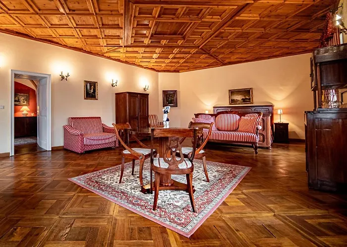 Cosmopolitan Ii. 3* Banská Štiavnica